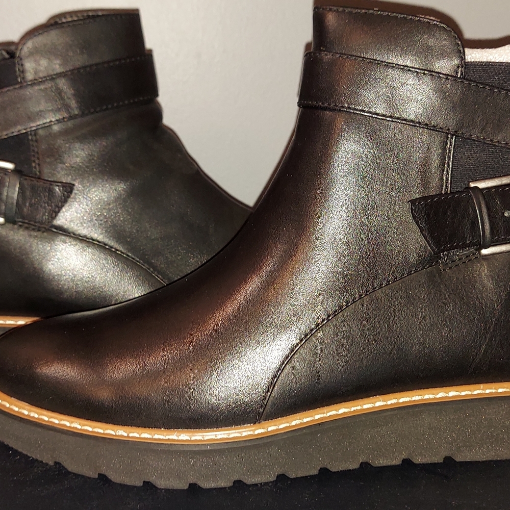 Naturalizer Boots